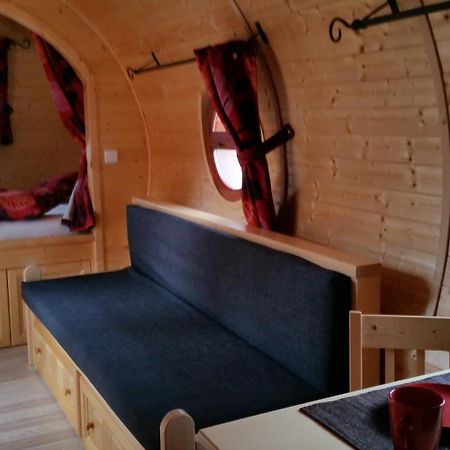 Camping De La Pelouse Jaulny Værelse billede